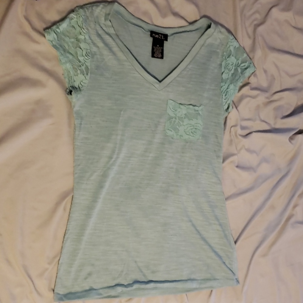 T shirt